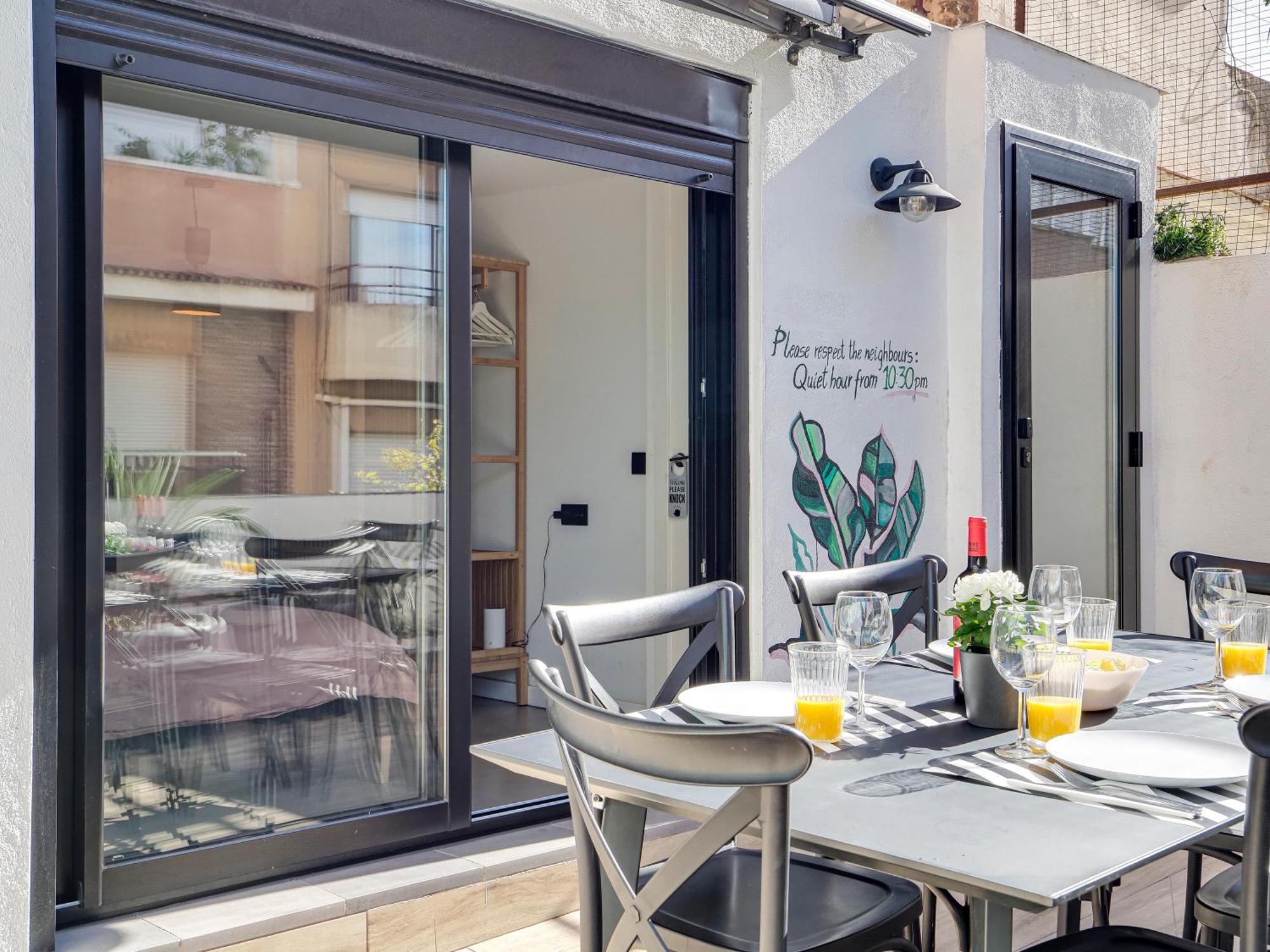 Casa Maria Townhouse- Terrace-4 Bedrooms L’Hospitalet de Llobregat Exterior foto