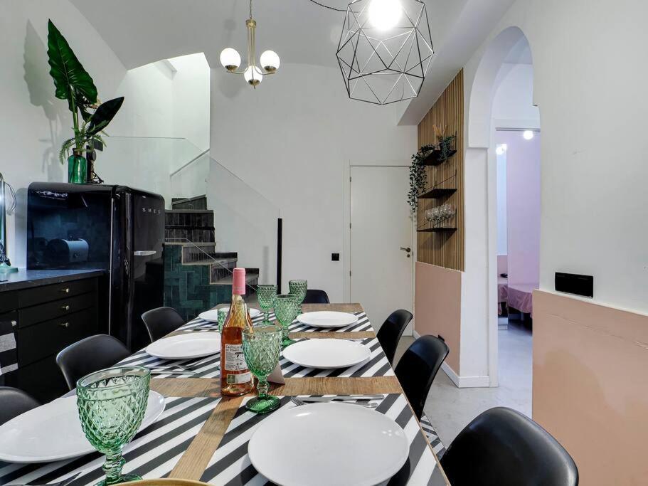 Casa Maria Townhouse- Terrace-4 Bedrooms L’Hospitalet de Llobregat Exterior foto
